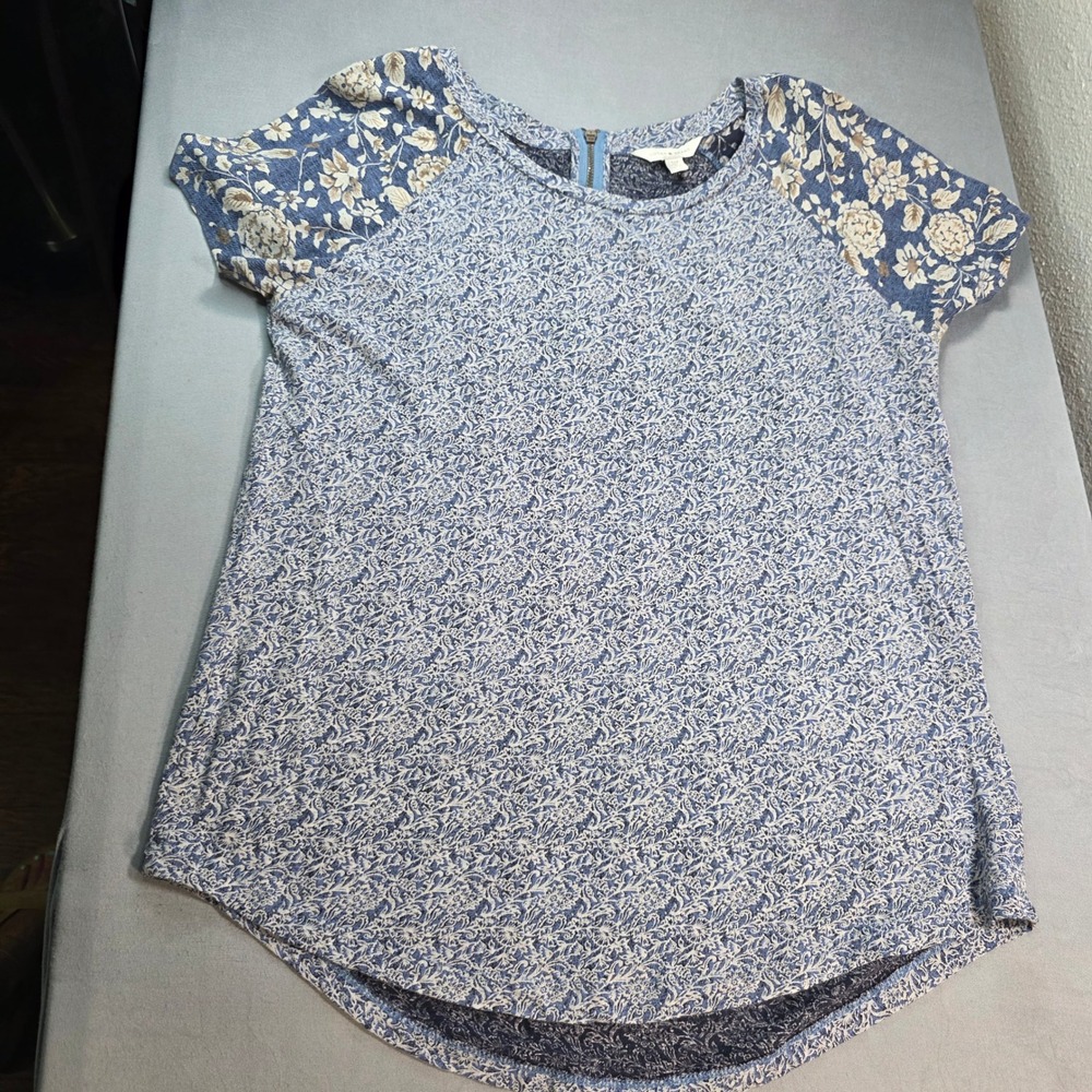 Lucky Brand Blue Floral Mixed Print Raglan Short Sleeve Top Back Zipper Small